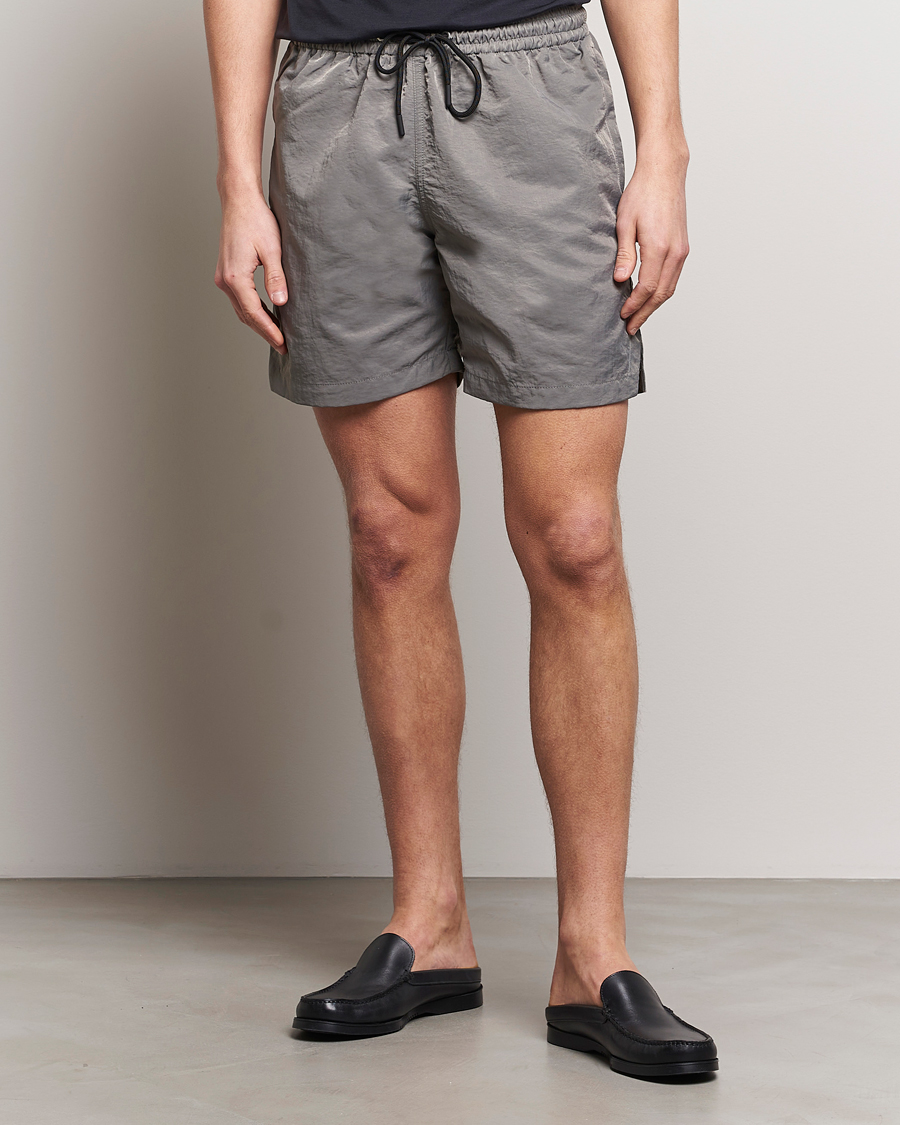 Men | Shorts | Sunflower | Mike Shorts Light Grey