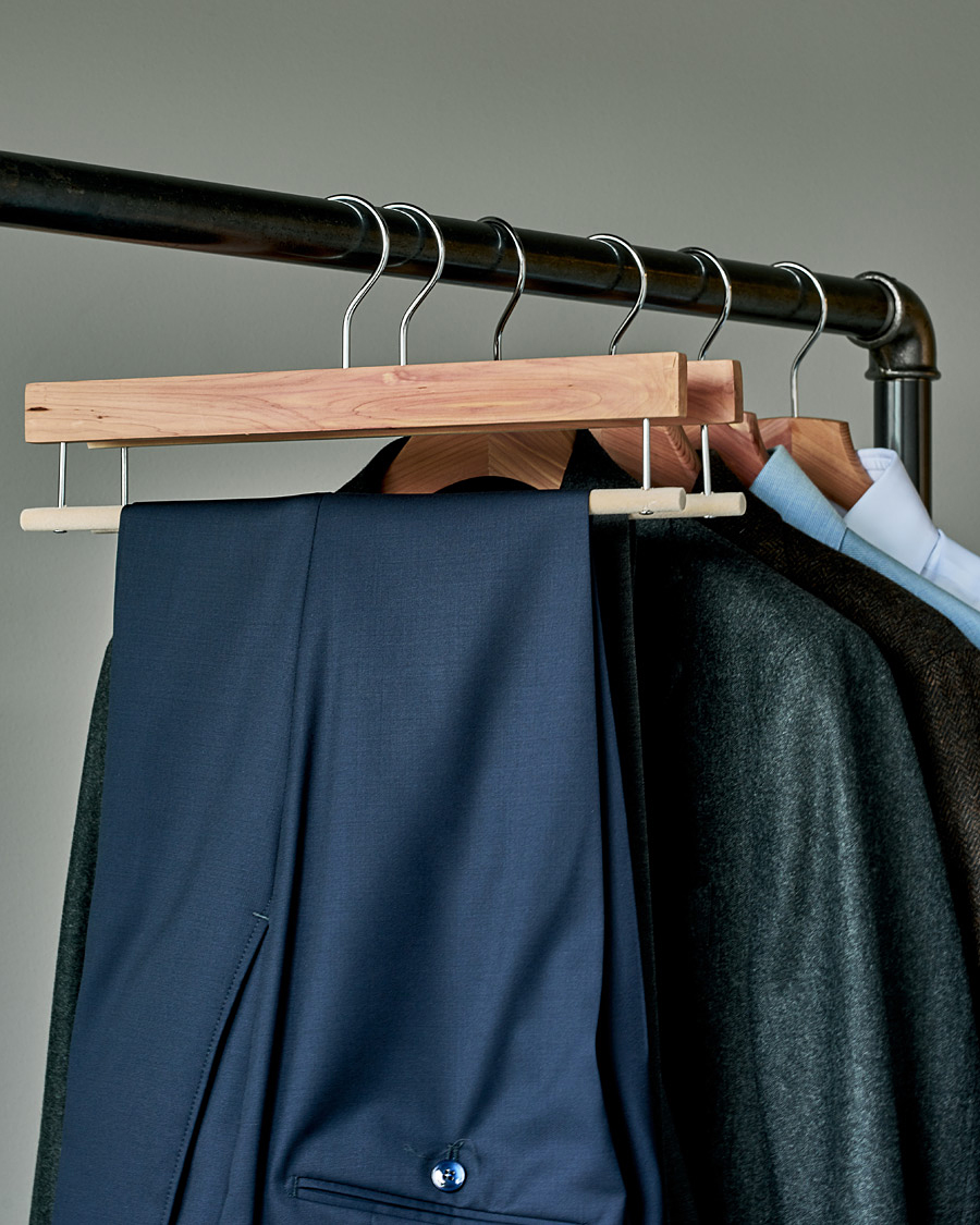 Men | Hangers | Care with Carl | 2-Pack Cedar Wood Trouser Hangers 