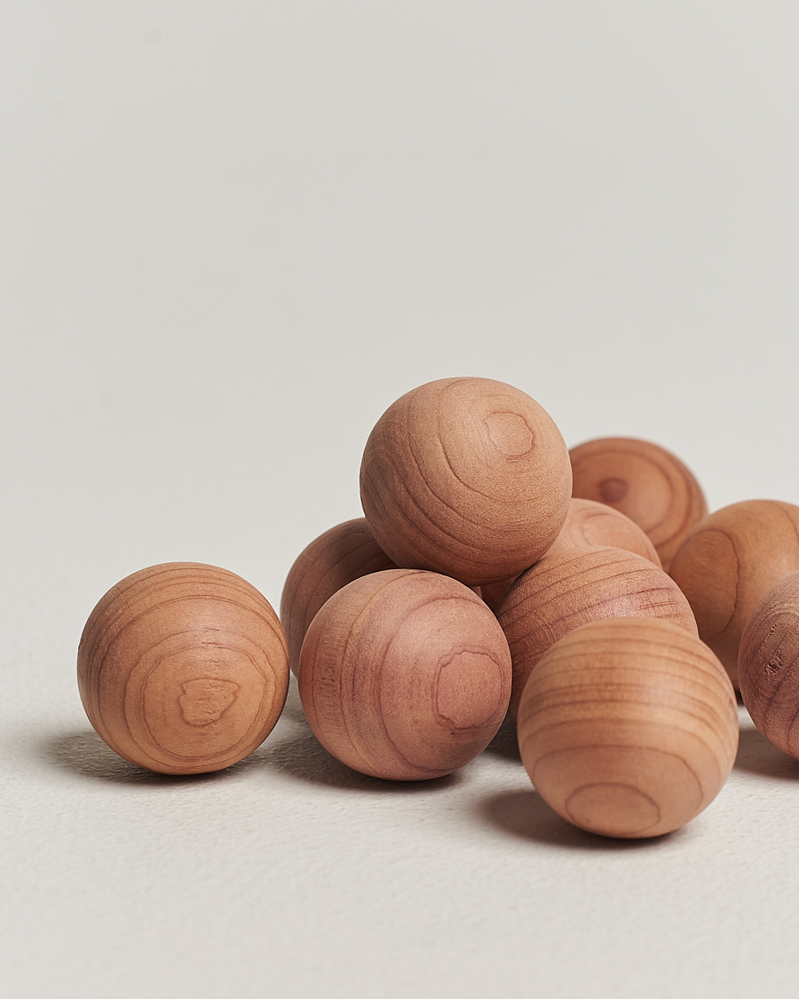 Herr | Exklusivt Care of Carl | Care with Carl | 10-Pack Cedar Wood Balls 