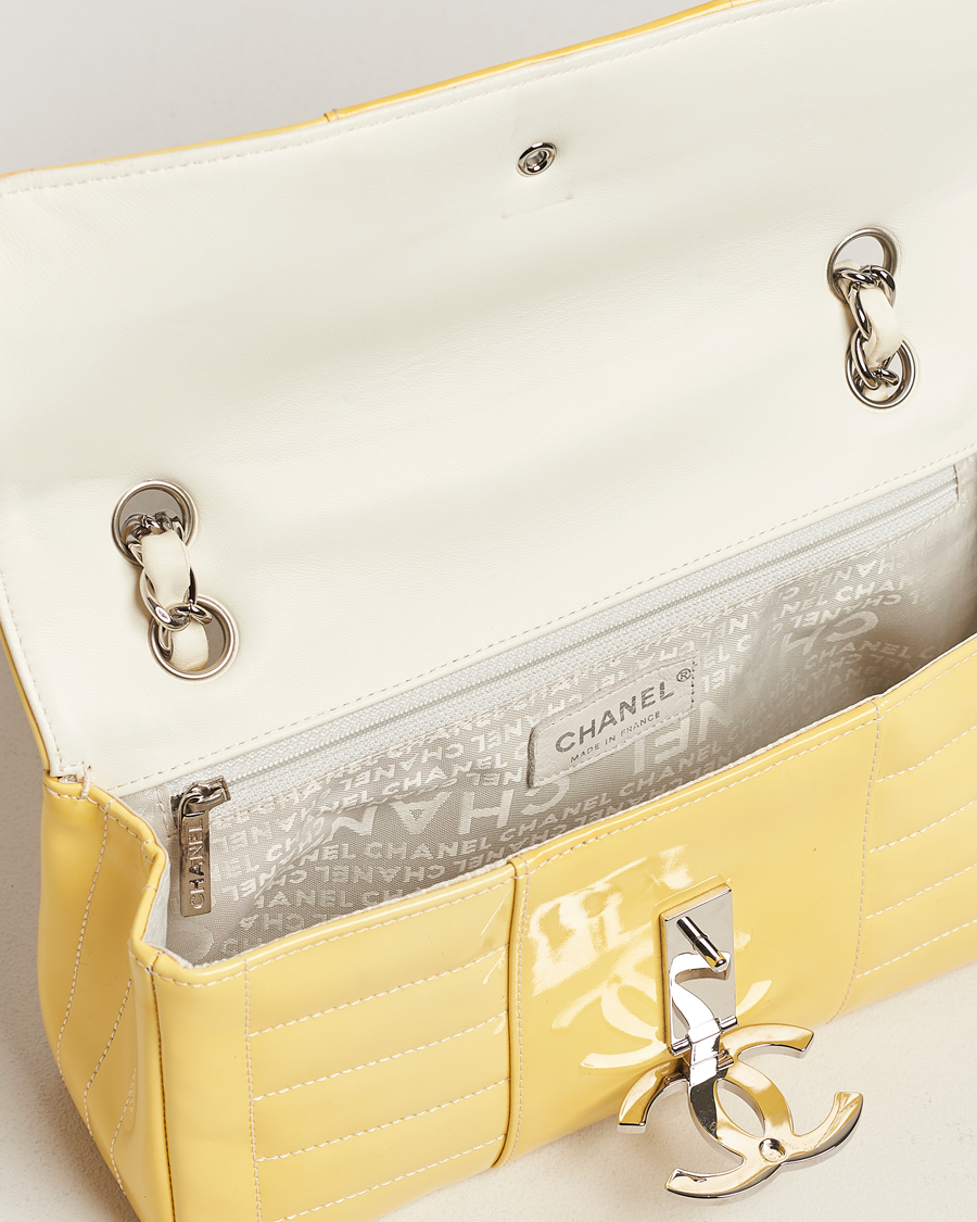 Men | Chanel Pre-Owned Patent Flap Bag Yellow | Chanel Pre-Owned | Patent Flap Bag Yellow