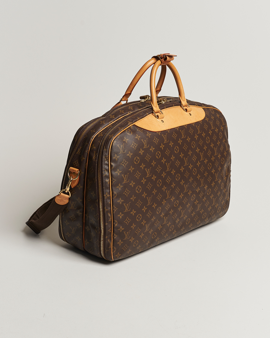 Louis Vuitton Pre-Owned Alizé 2 Poches Monogram at CareOfCarl.com