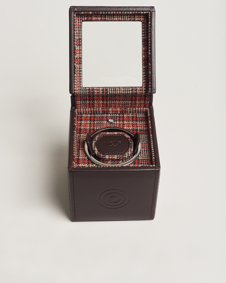 Men | WOLF WM Brown Single Watch Winder Tweed Brown | WOLF | WM Brown Single Watch Winder Tweed Brown