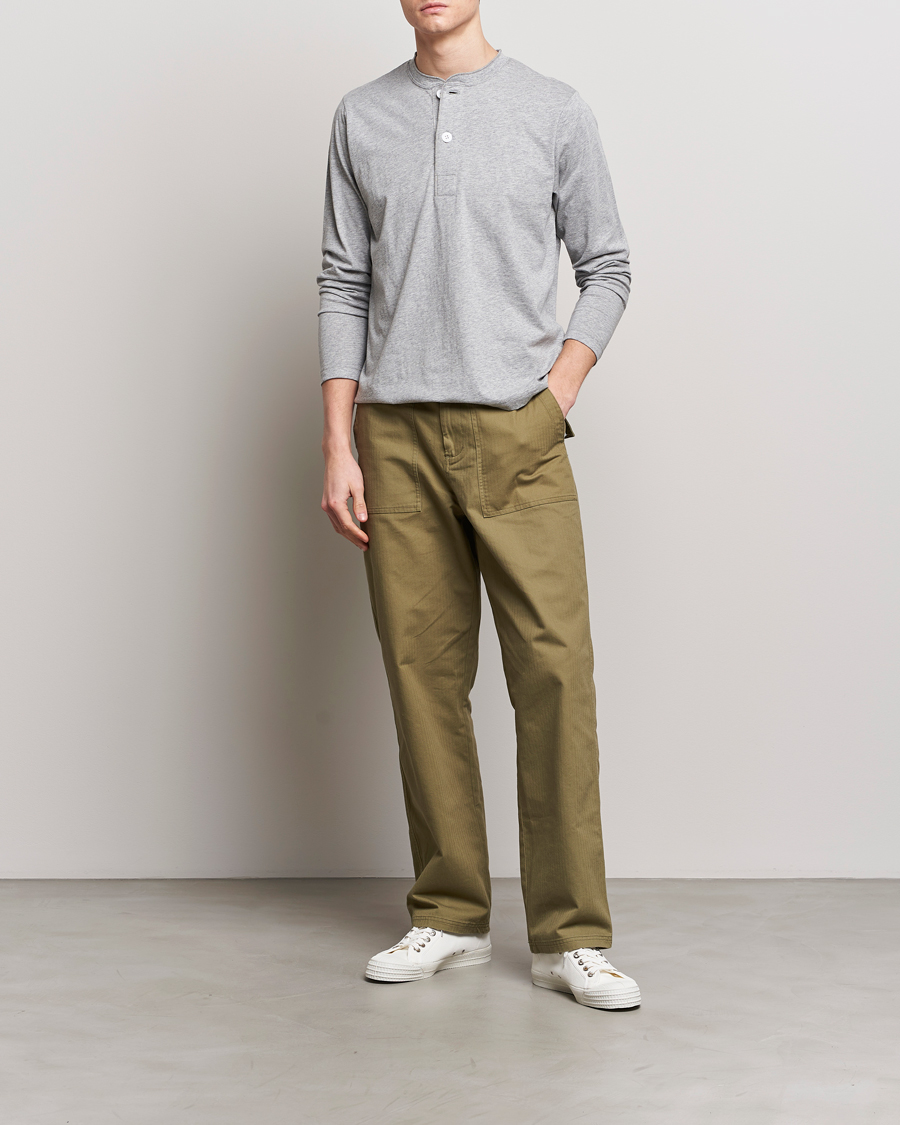 Men | Sweaters & Knitwear | BEAMS PLUS | Cotton Henley Grey