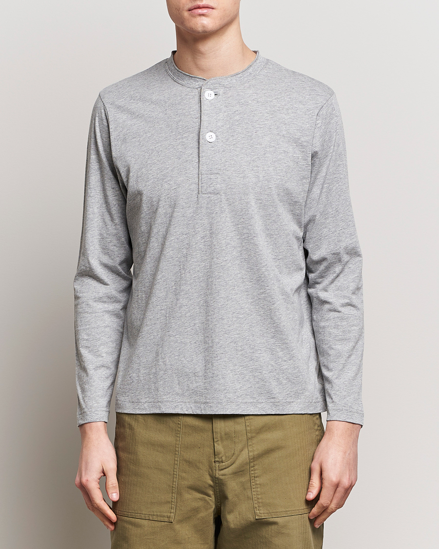 Men | Sweaters & Knitwear | BEAMS PLUS | Cotton Henley Grey