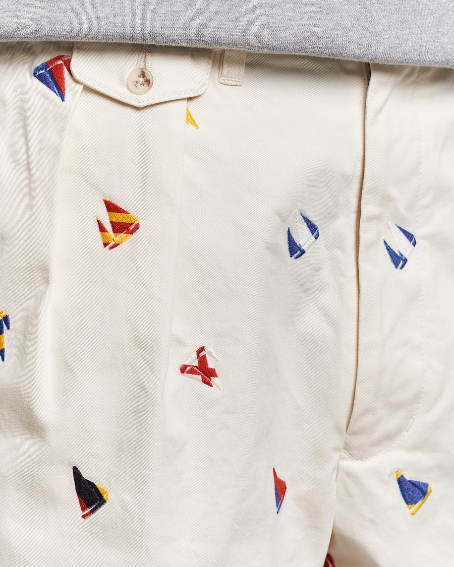 Men | Shorts | BEAMS PLUS | Embroidered Shorts White