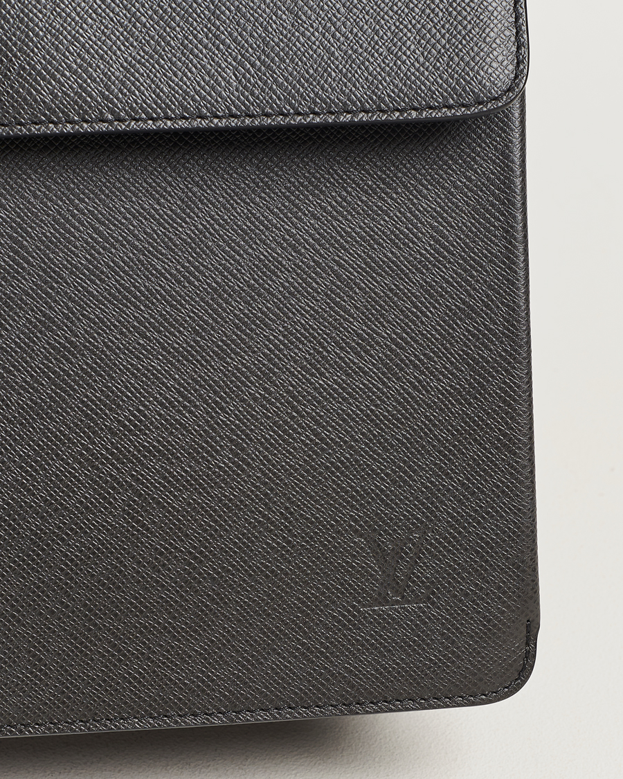 Men | Louis Vuitton Pre-Owned Robusto Breifcase Black | Louis Vuitton Pre-Owned | Robusto Breifcase Black