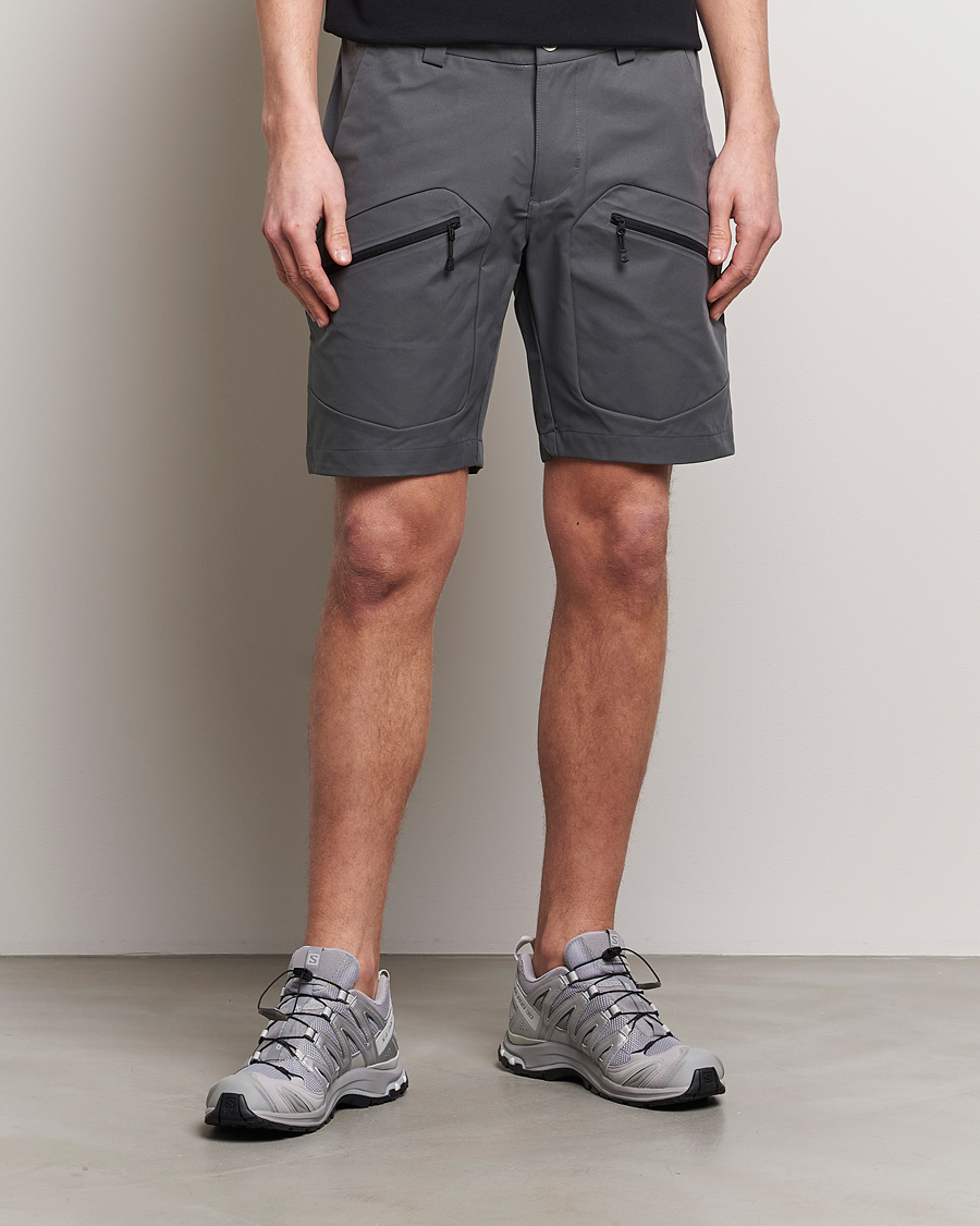 Men | Shorts | Sail Racing | Spray T8 Shorts Dark Grey