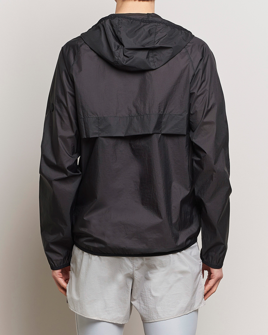 Men | Coats & Jackets | District Vision | Ultralight Packable DWR Wind Jacket Black