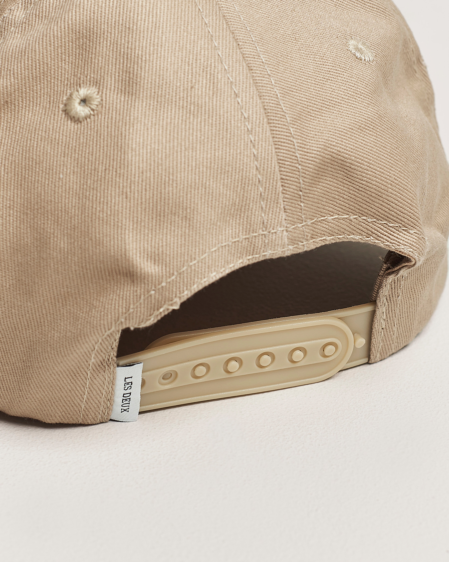 Men | Les Deux Baseball Cap Suede II Dark Sand | LES DEUX | Baseball Cap Suede II Dark Sand