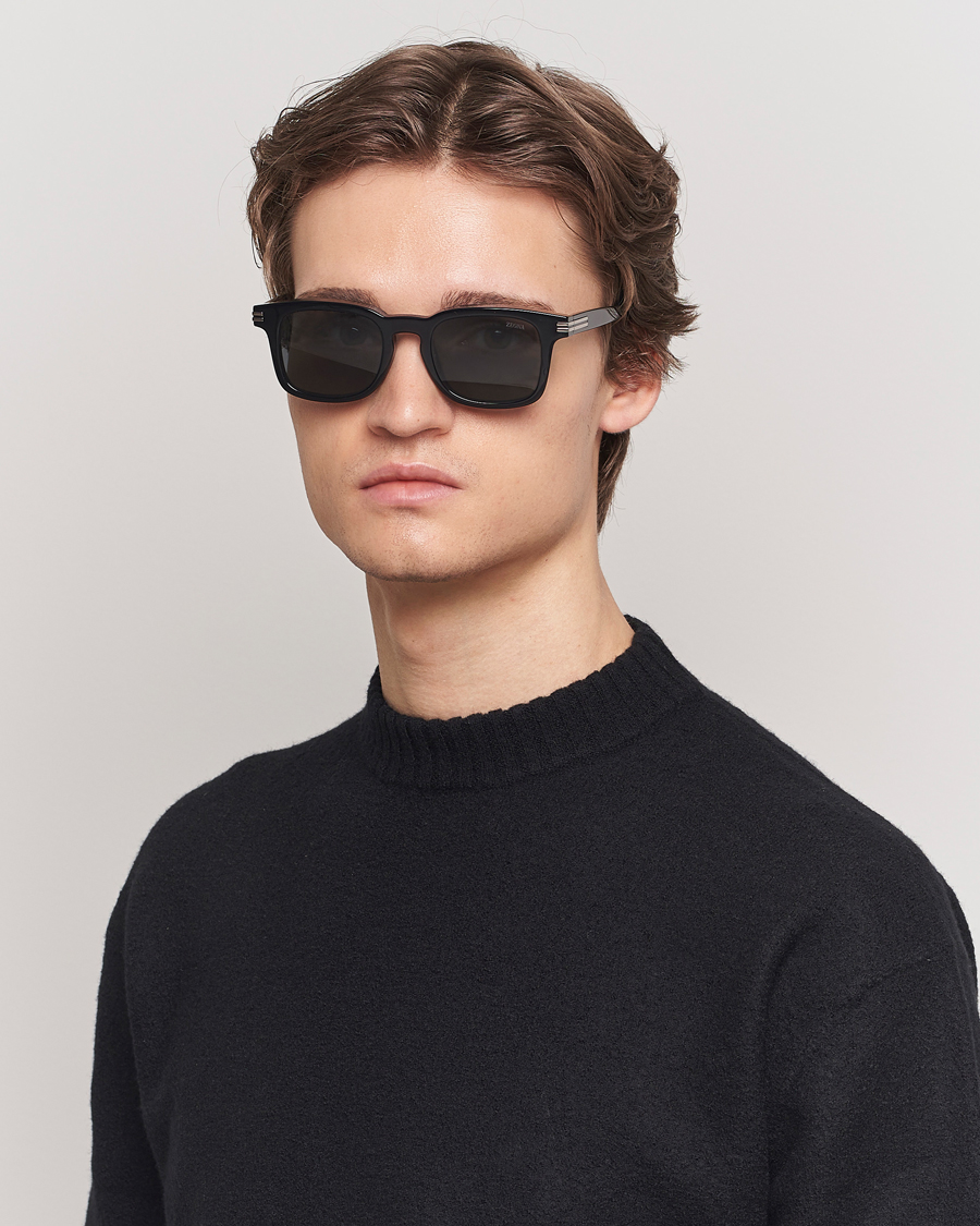 Men | Sunglasses | Zegna | EZ0230 Sunglasses Black/Smoke