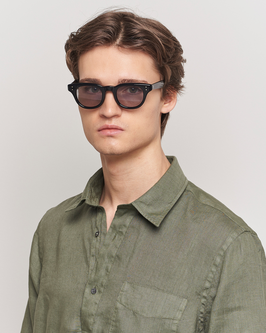 Men | Eyewear | EYEVAN 7285 | 353 Sunglasses Black 