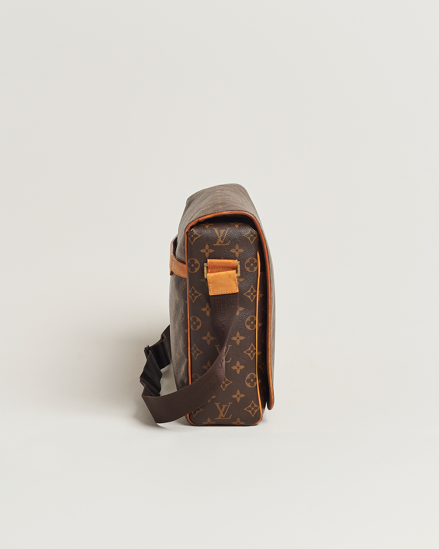 Men | Louis Vuitton Pre-Owned Abbesses Messenger Bag Monogram | Louis Vuitton Pre-Owned | Abbesses Messenger Bag Monogram