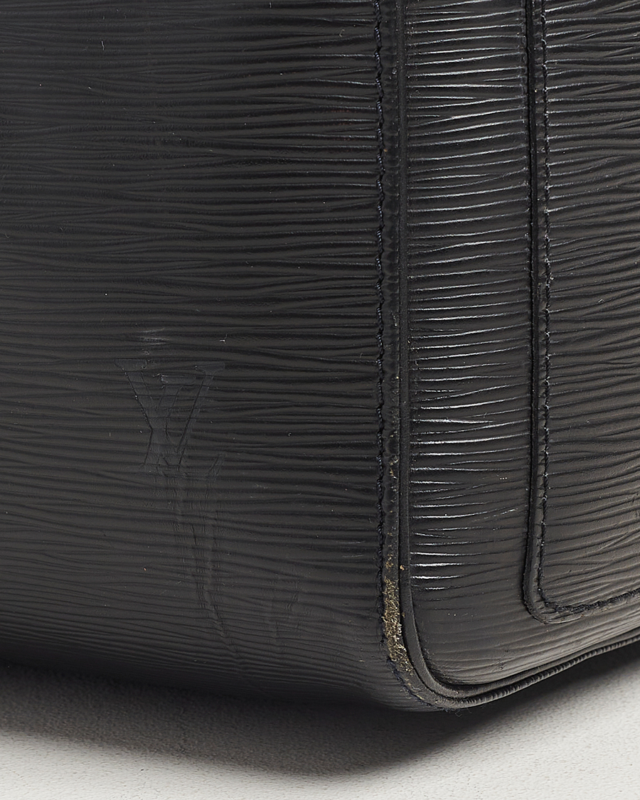 Men | Louis Vuitton Pre-Owned Keepall 45 EPI Leather Bag Black | Louis Vuitton Pre-Owned | Keepall 45 EPI Leather Bag Black