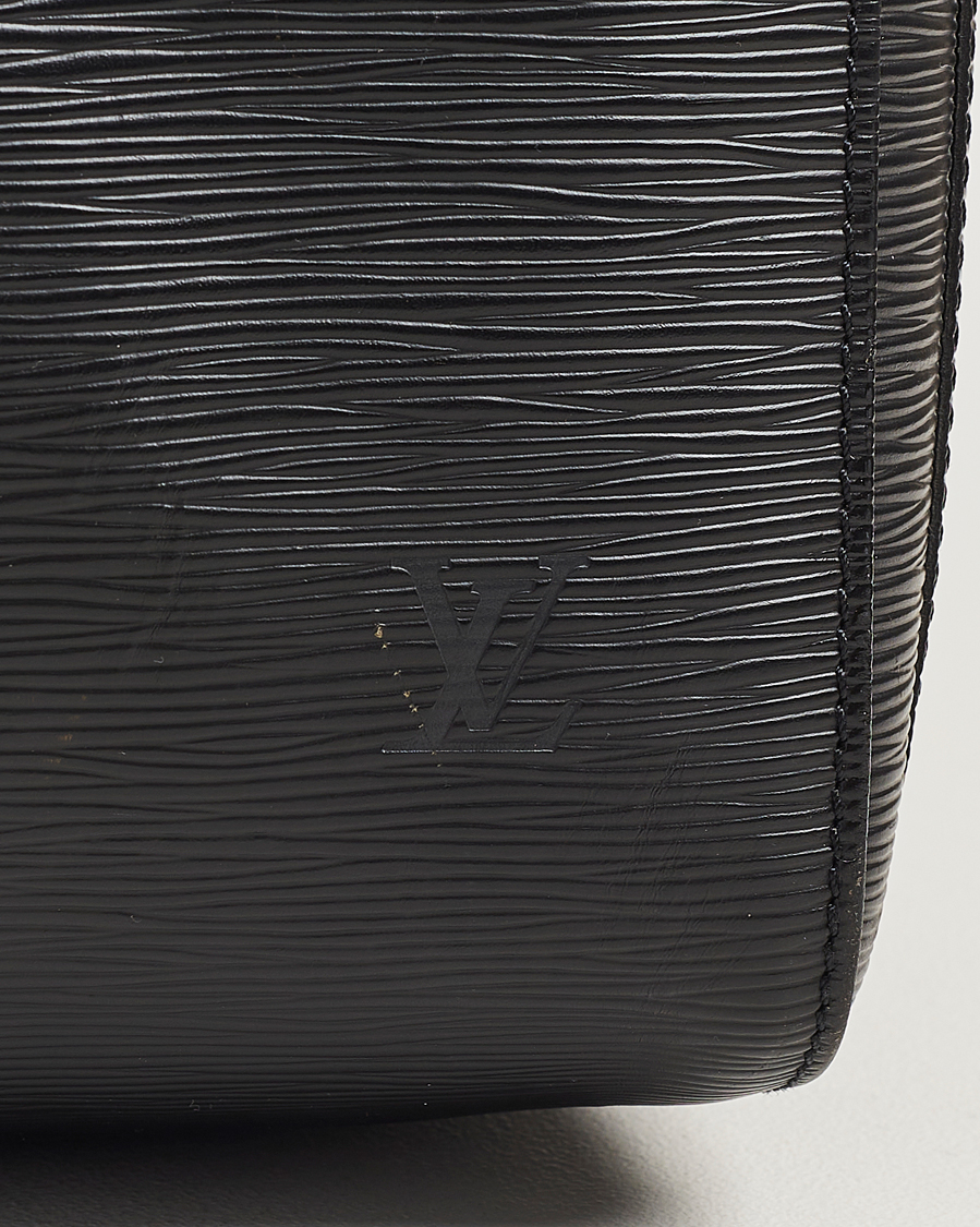 Men | Louis Vuitton Pre-Owned Keepall 50 EPI Leather Bag Black | Louis Vuitton Pre-Owned | Keepall 50 EPI Leather Bag Black