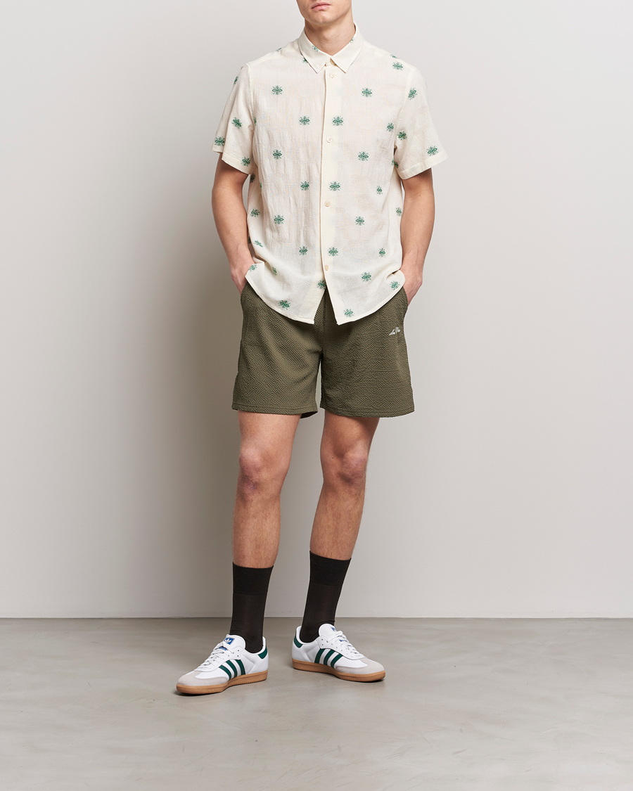 Men | Shirts | LES DEUX | Ira Short Sleeve Embroidery Cotton Shirt Ivory