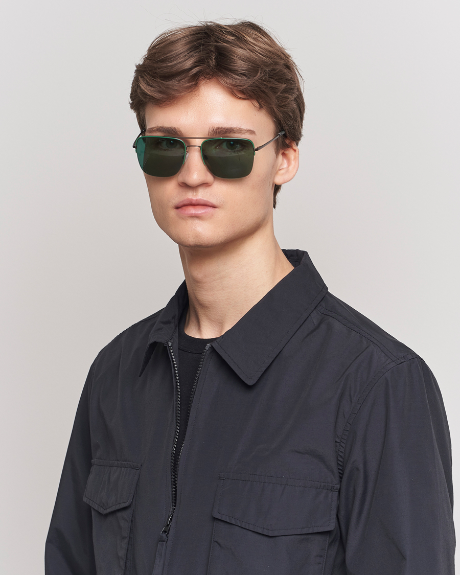 Men | Sunglasses | Oliver Peoples | R-2 Sunglasses Ryegrass