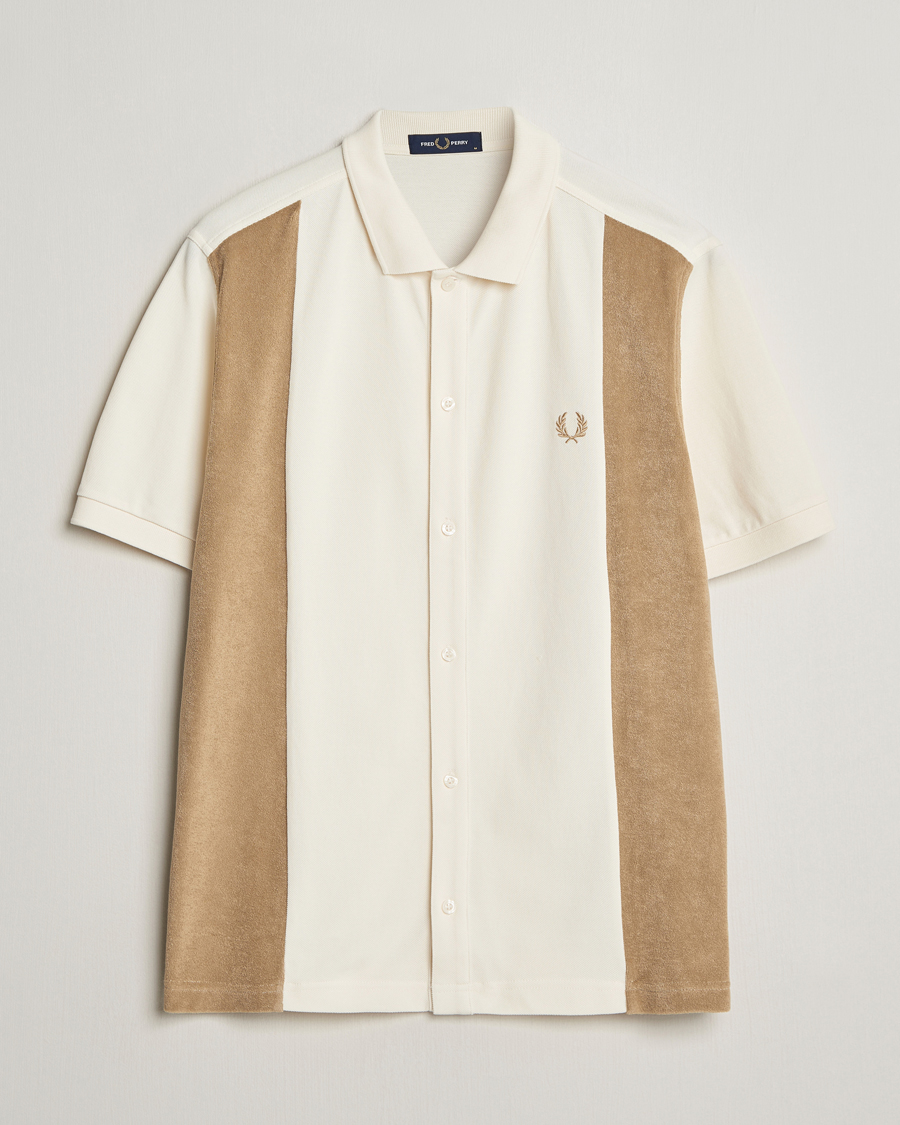 Men | Shirts | Fred Perry | Towelling Panel Polo Short Sleeve Shirt Ecru