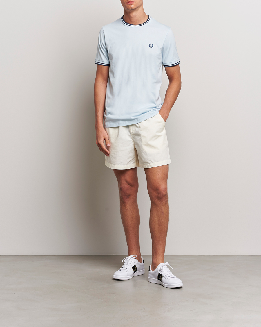Men | T-Shirts | Fred Perry | Twin Tipped T-Shirt Light Ice