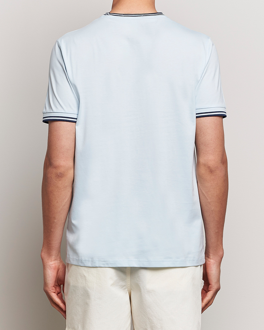 Men | T-Shirts | Fred Perry | Twin Tipped T-Shirt Light Ice