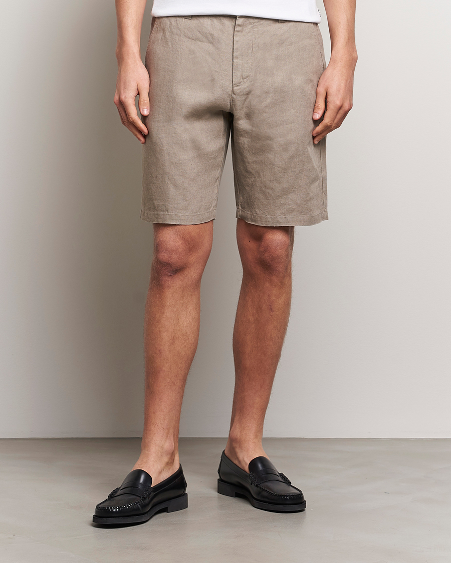 Men | New product images | NN07 | Crown Linen Shorts Greige