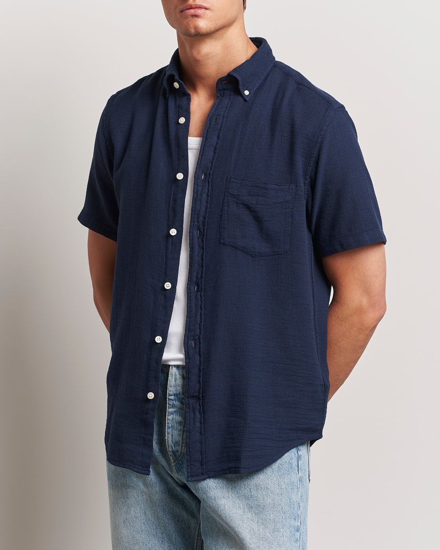 Men | What's new | GANT | Cotton/Linen Texture Short Sleeve Shirt Evening Blue