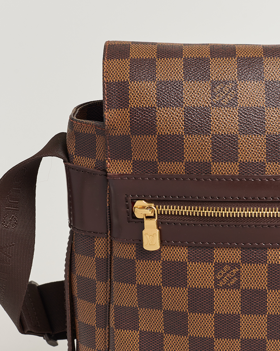 Men | Louis Vuitton Pre-Owned Abbesses Messenger Bag Damier Ebene | Louis Vuitton Pre-Owned | Abbesses Messenger Bag Damier Ebene