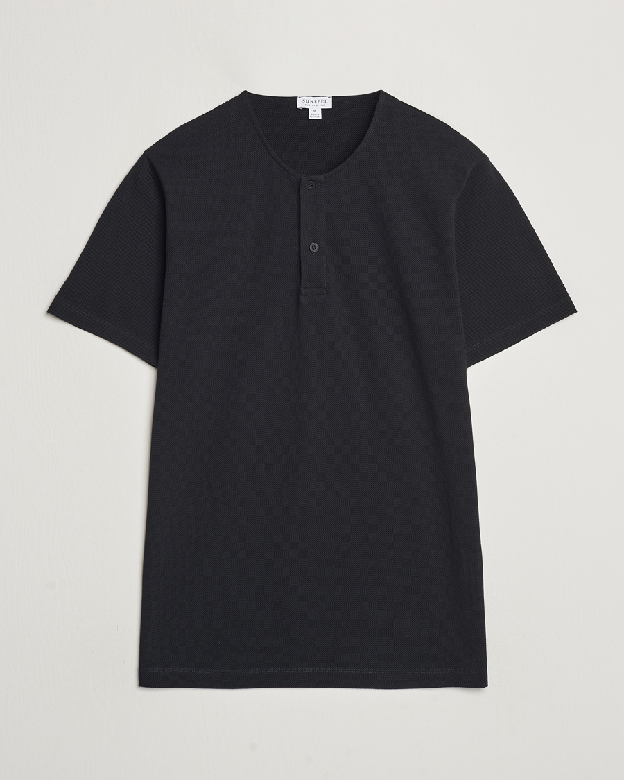 Men | T-Shirts | Sunspel | Riviera Henley Black