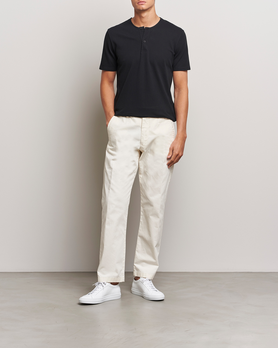Men | T-Shirts | Sunspel | Riviera Henley Black