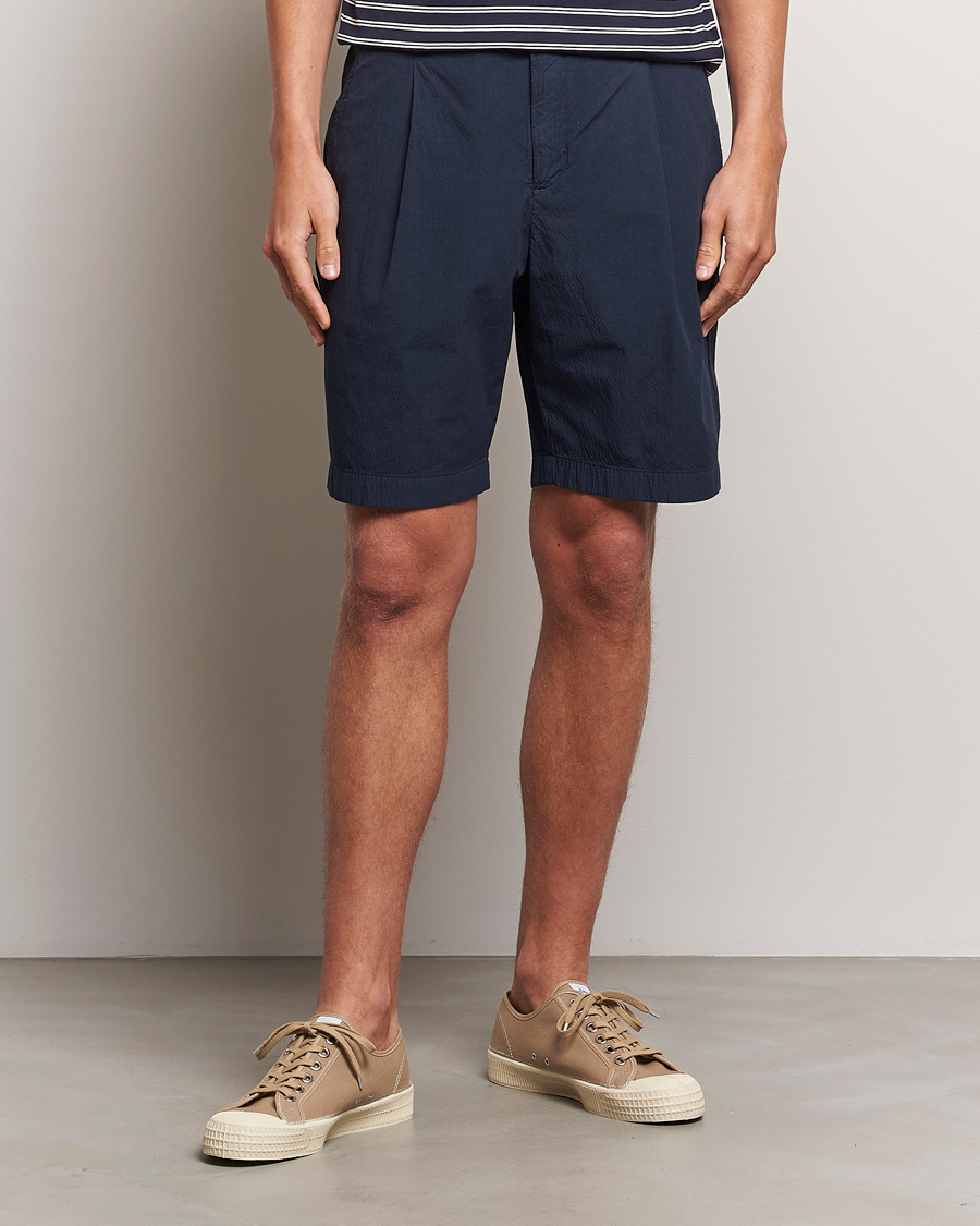 Men | Shorts | Sunspel | Lightweight Seersucker Shorts Navy