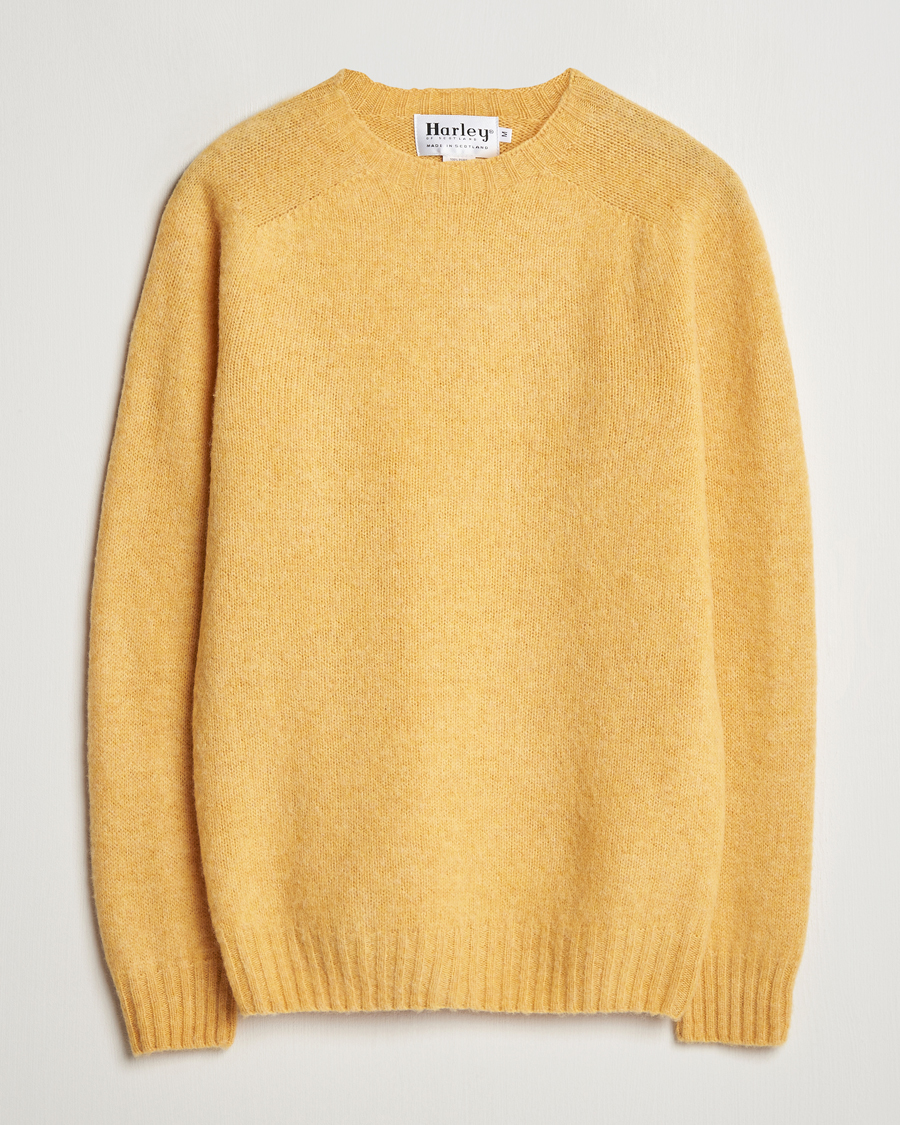 Harley Of Scotland Brushed Supersoft Lambswool Crewneck Marzipan