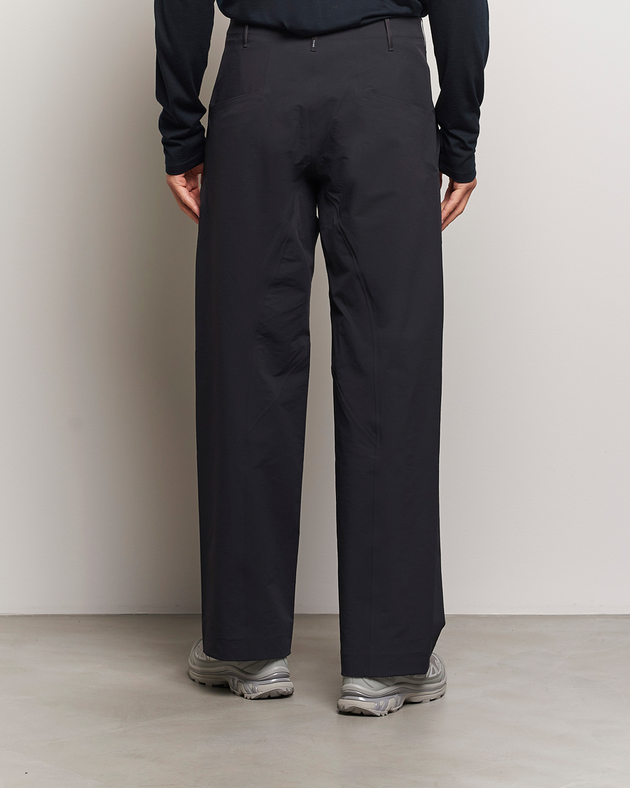 Men | Trousers | Arc'teryx Veilance | Corbell Softshell Pants Black
