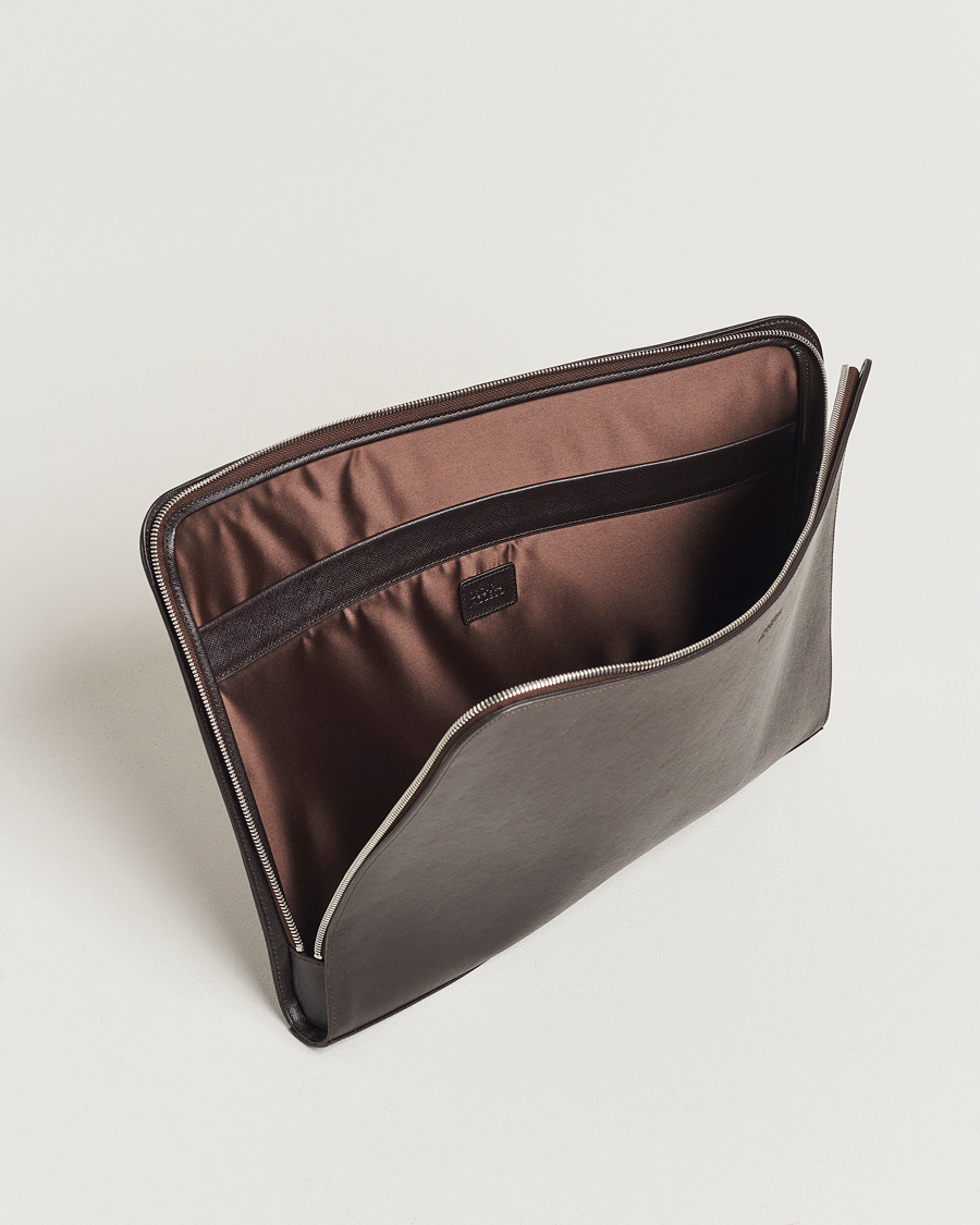 Men | Oscar Jacobson Laptop Leather Holder Forastero Brown | Oscar Jacobson | Laptop Leather Holder Forastero Brown