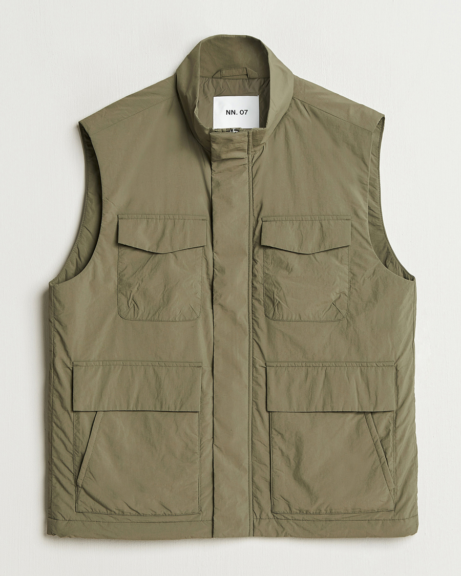 Men | Coats & Jackets | NN07 | Perry Nylon Padded Vest Capers Green