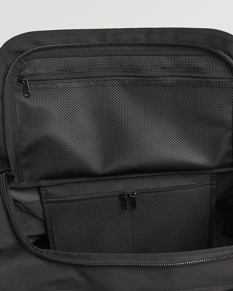 Men | Carhartt WIP Jack Duffle Bag Black | Carhartt WIP | Jack Duffle Bag Black