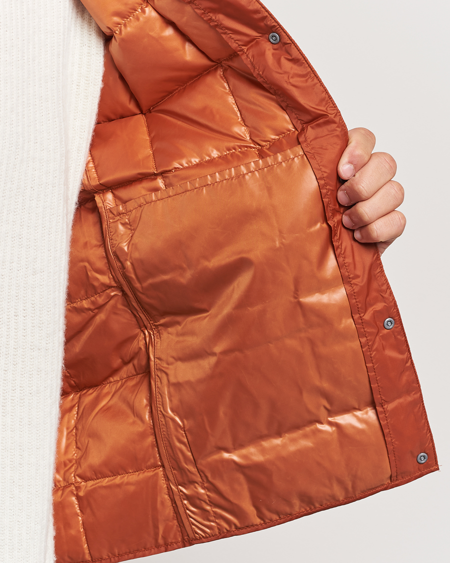 Men | Coats & Jackets | TAION | V-Neck Lightweight Down Vest Brick Orange