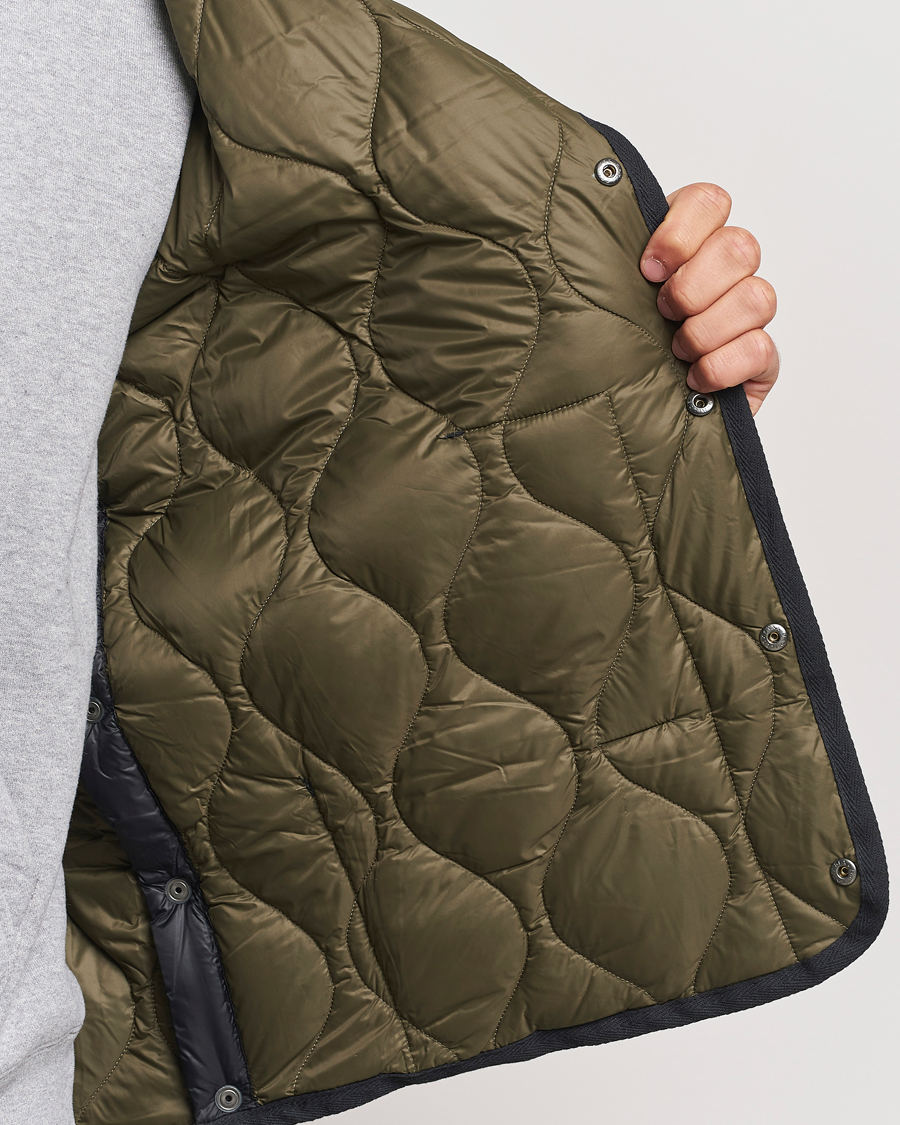 Men | Coats & Jackets | TAION | Military Crew Neck Down Vest Black