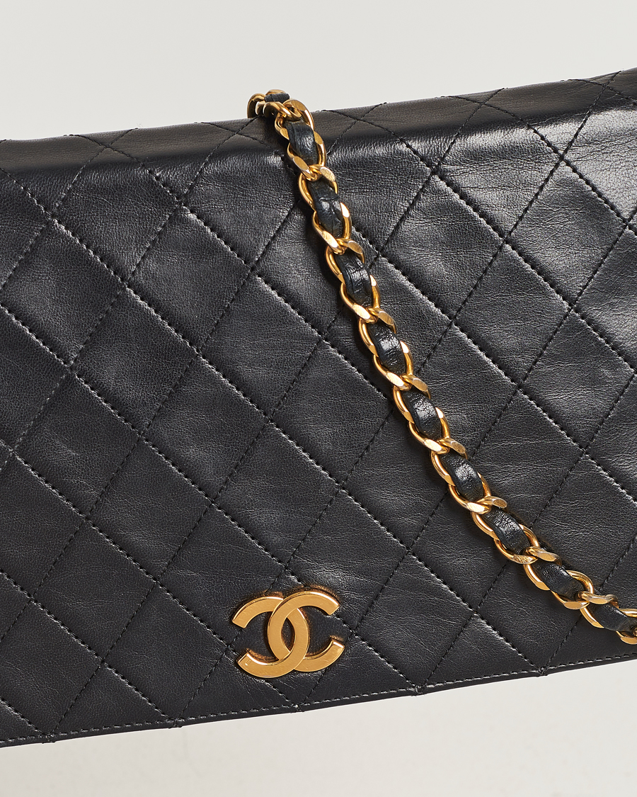 Men | Chanel Pre-Owned Single Full Flap Bag Black Lambskin | Chanel Pre-Owned | Single Full Flap Bag Black Lambskin