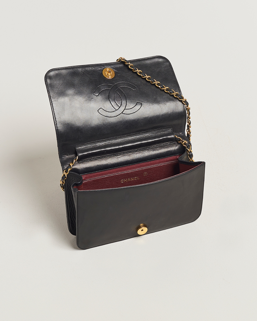 Men | Chanel Pre-Owned Single Full Flap Bag Black Lambskin | Chanel Pre-Owned | Single Full Flap Bag Black Lambskin