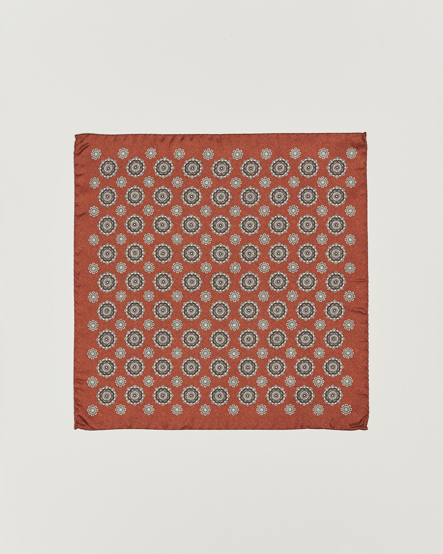 Men | Amanda Christensen Silk Twill Printed Flower Pocket Square Rost | Amanda Christensen | Silk Twill Printed Flower Pocket Square Rost