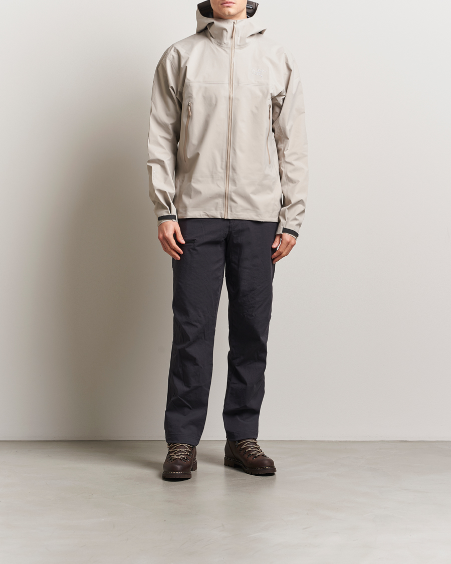 Men | Coats & Jackets | Arc'teryx | Beta Gore-Tex Jacket Rune