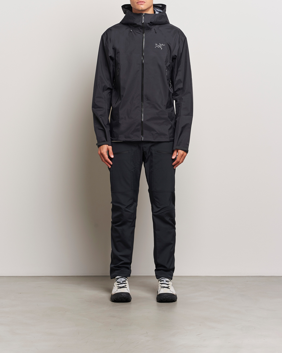 Men | Coats & Jackets | Arc'teryx | Beta SL Jacket Black
