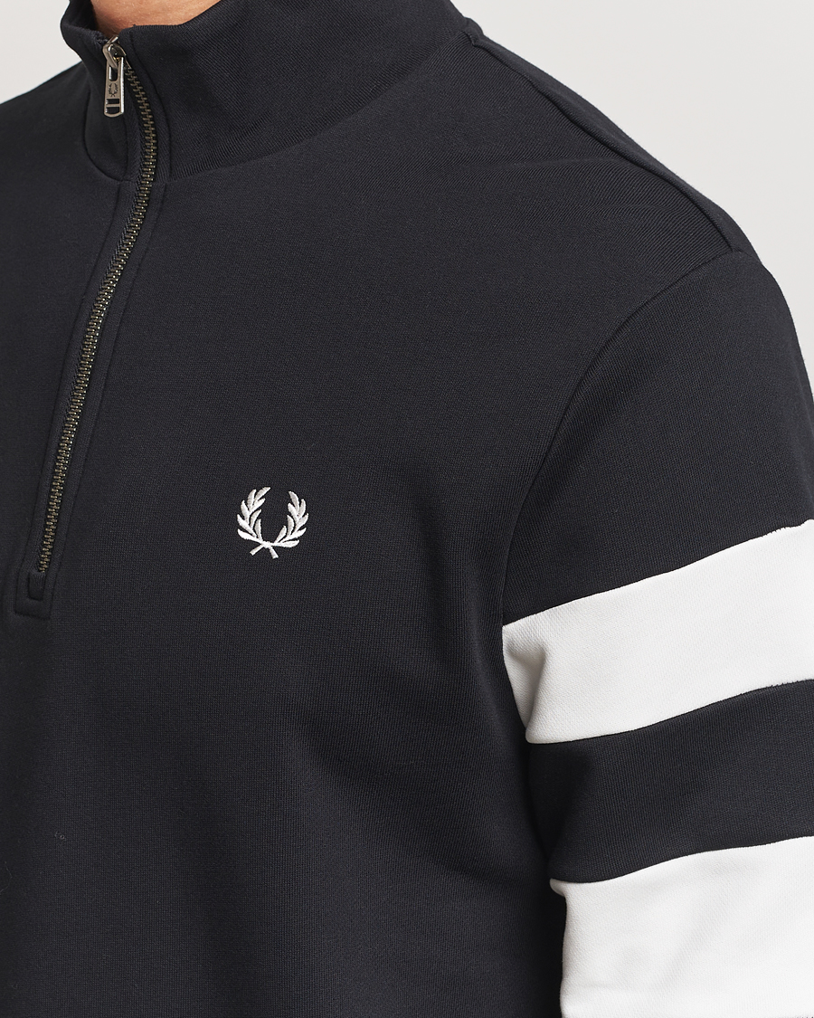Men | Sweaters & Knitwear | Fred Perry | Tipped Sleeve Half Zip Sweatshirt Black