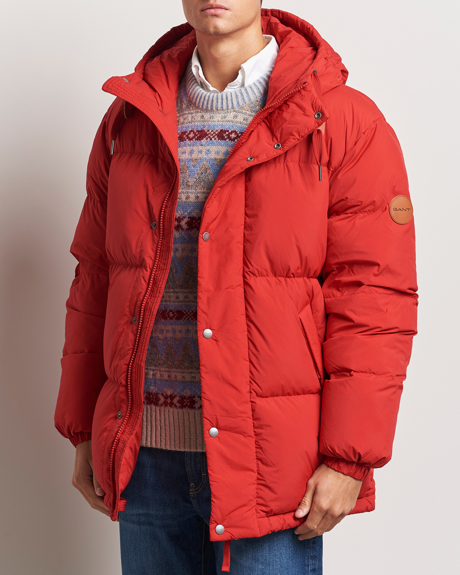 Men | Coats & Jackets | GANT | Expedition Down Puffer Ruby Red