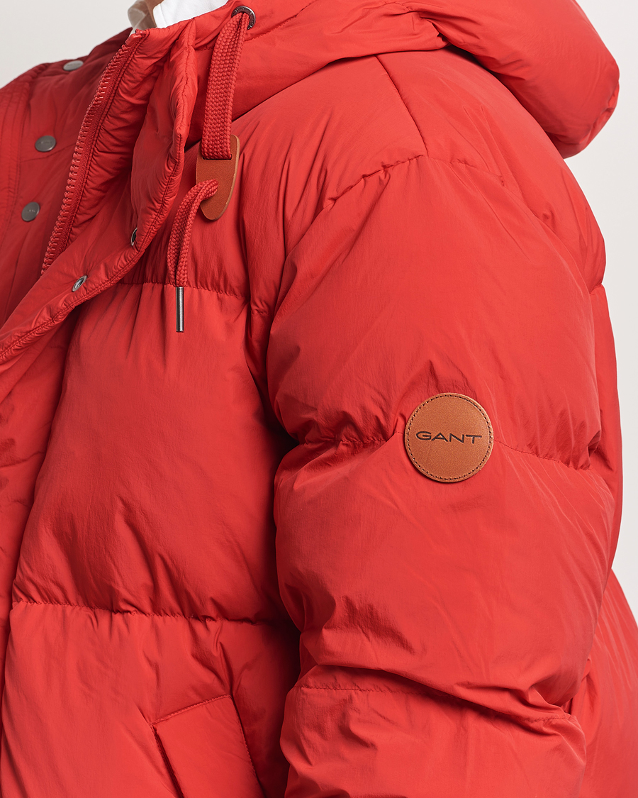Men | Coats & Jackets | GANT | Expedition Down Puffer Ruby Red