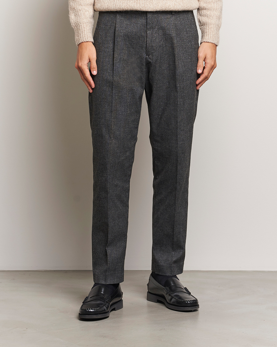 Men | Trousers | NN07 | Bill Pleated Brushed Cotton Trousers Black Melange