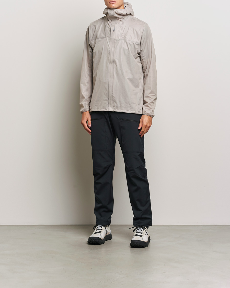 Men | Trousers | Houdini | More Softshell Pants True Black