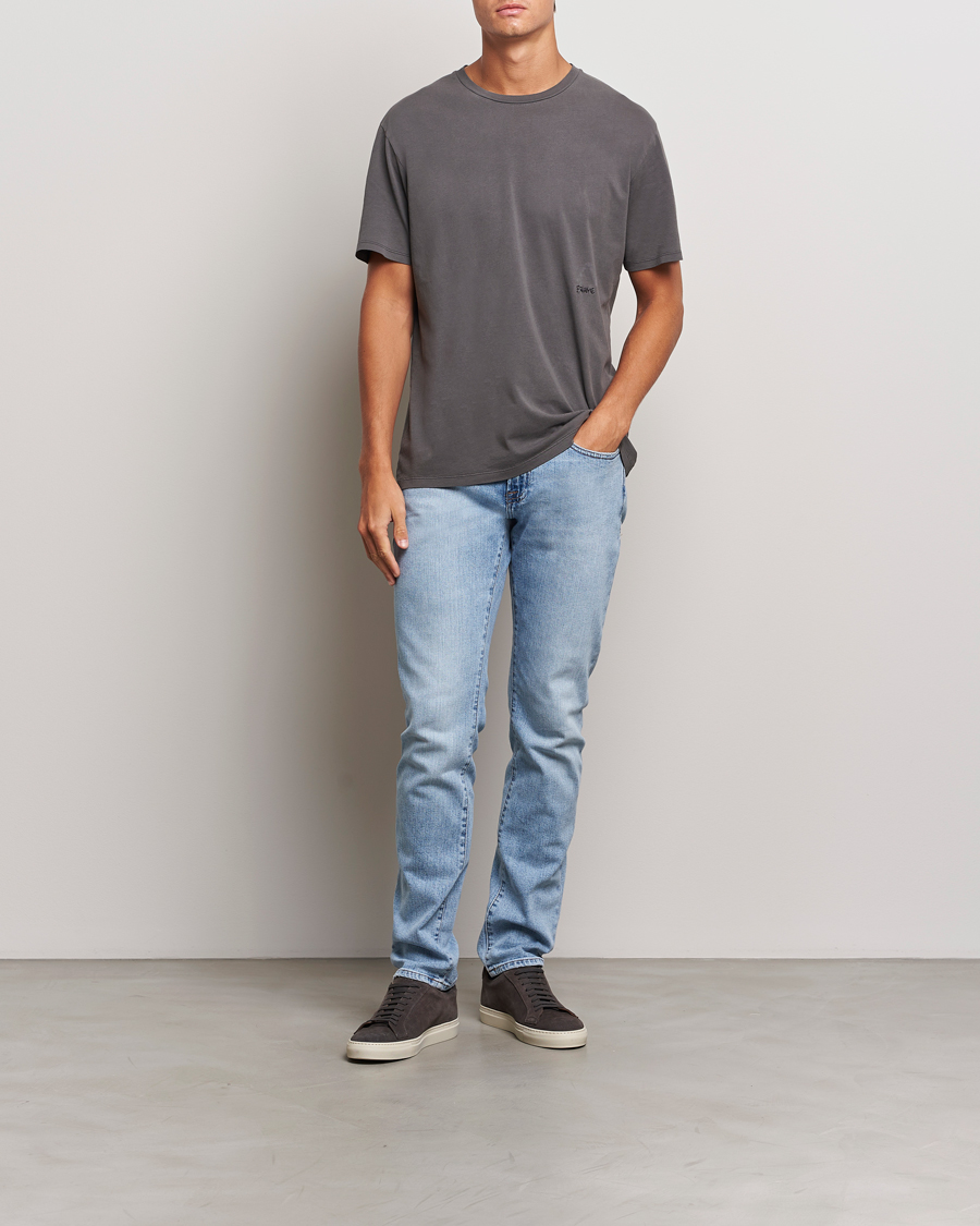 Men | T-Shirts | FRAME | Short Sleeve Relaxed T-Shirt Washed Anthracite