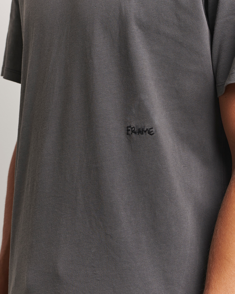 Men | T-Shirts | FRAME | Short Sleeve Relaxed T-Shirt Washed Anthracite