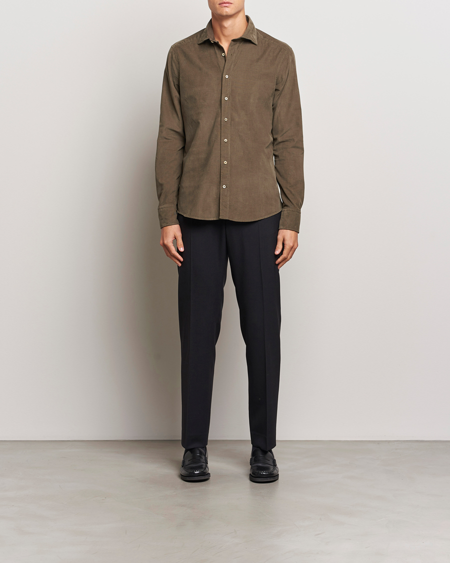 Men | Shirts | Stenströms | Slimline Cut Away Cord Shirt Dark Green