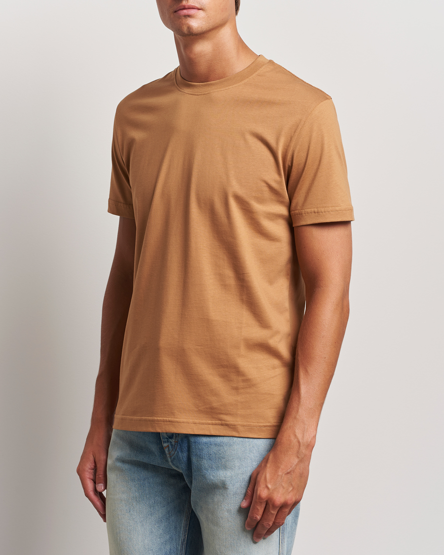 Men | T-Shirts | Tiger of Sweden | Dillan Crew Neck T-Shirt Warm Forest